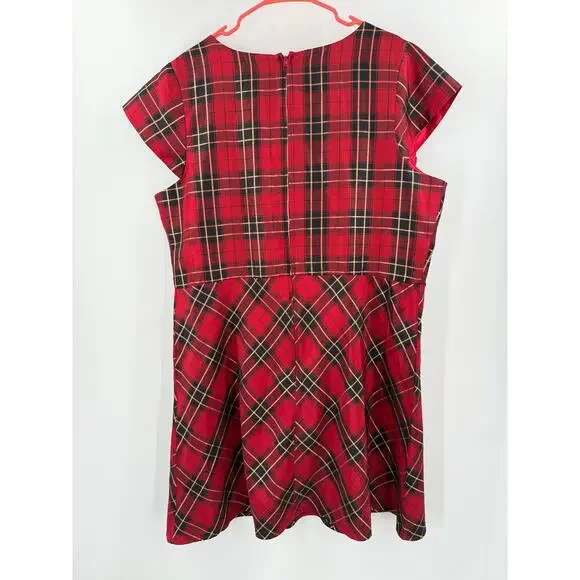 The Children’s Place Dress Size 24 NWOT Plaid Holiday Christmas Satin Plus Curvy - Picture 5 of 13